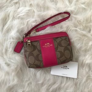 Small Coach wristlet